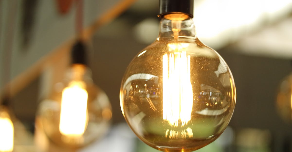 découvrez les clés de l'efficacité énergétique : optimisez votre consommation d'énergie, réduisez vos factures et contribuez à un environnement durable grâce à des solutions innovantes et des conseils pratiques.