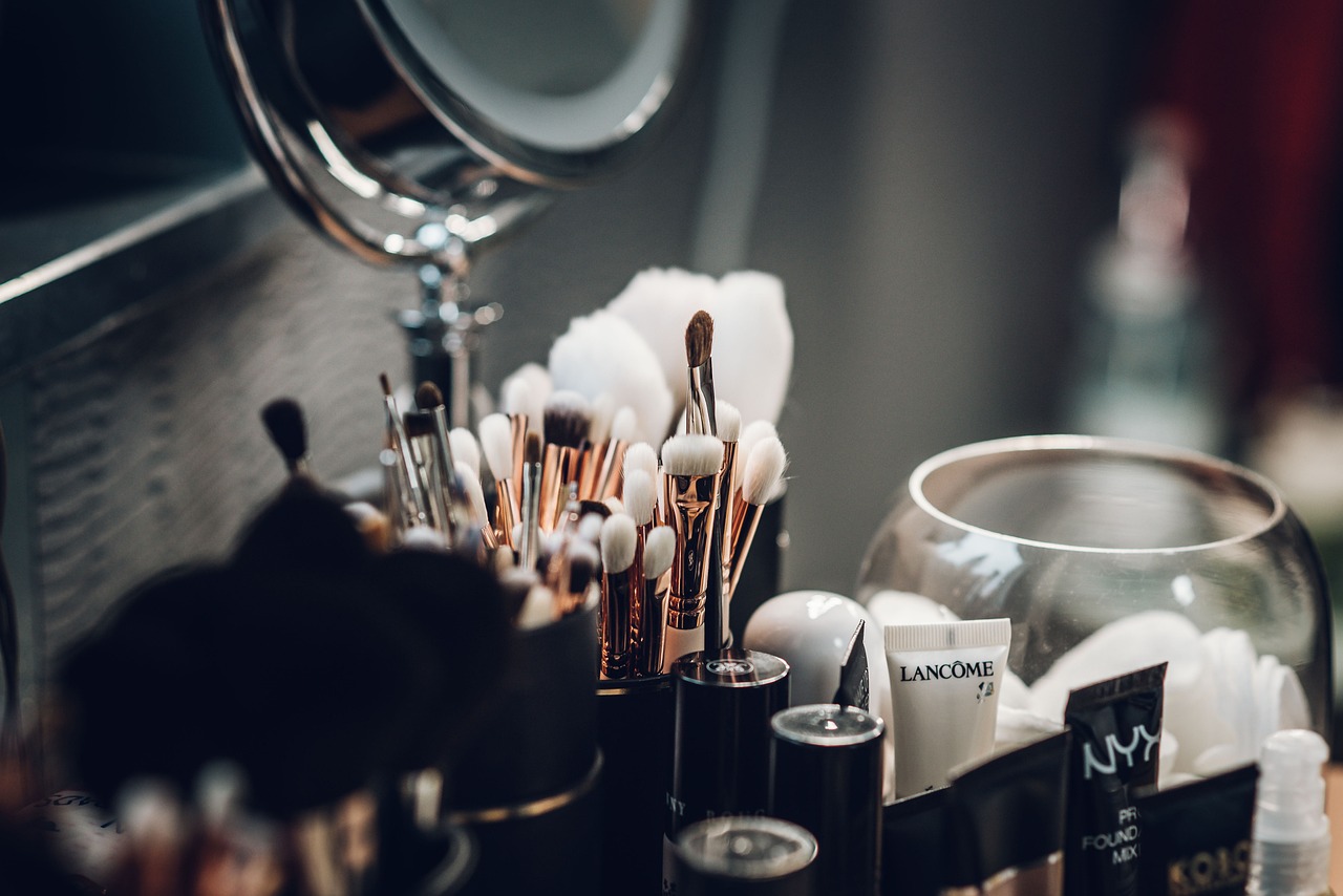 découvrez des recettes faciles et naturelles pour fabriquer vos cosmétiques diy à la maison. ingrédients naturels, astuces beauté et conseils écologiques pour une routine saine et respectueuse de votre peau.