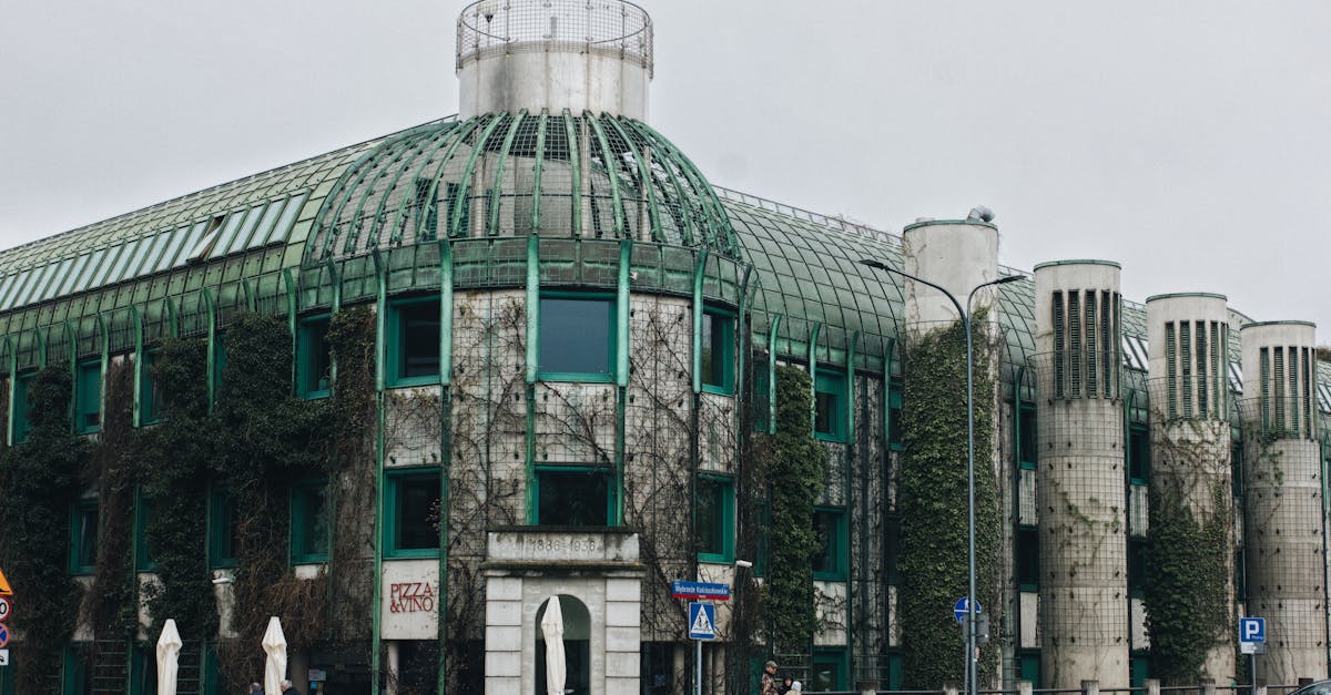 découvrez comment les villes durables transforment nos espaces de vie en alliant innovation, respect de l'environnement et qualité de vie. explorez des exemples inspirants et les meilleures pratiques pour bâtir un avenir urbain responsable.