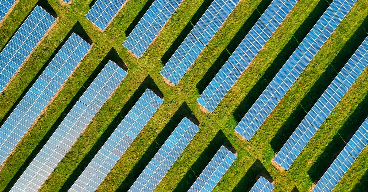 découvrez l'empreinte énergétique, un concept essentiel pour comprendre l'impact de nos activités sur l'environnement. apprenez comment mesurer et réduire cette empreinte afin de promouvoir un mode de vie plus durable et respectueux de la planète.