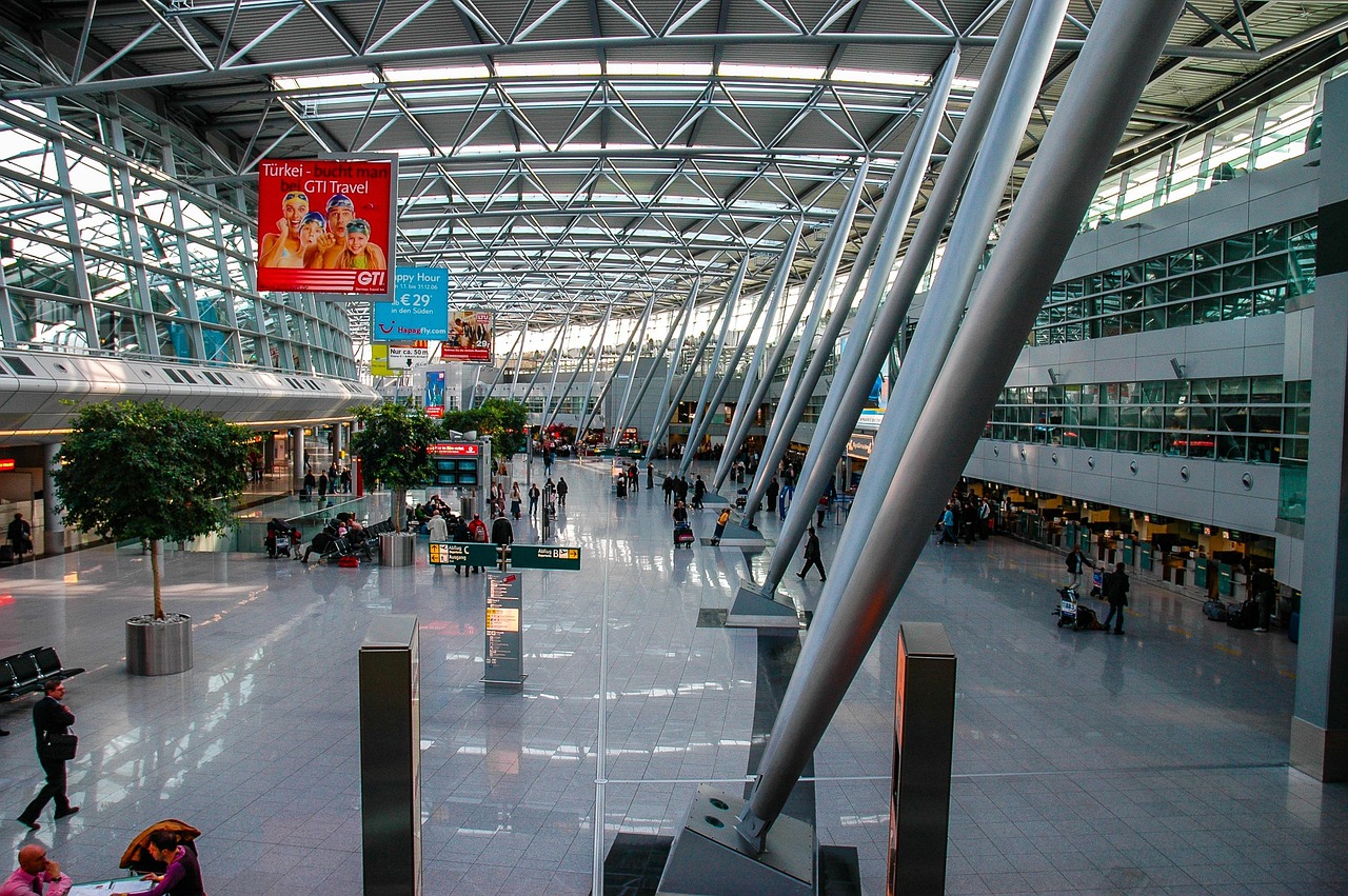 découvrez tout ce qu'il faut savoir sur l'aéroport : informations pratiques, services disponibles, transport, et conseils pour un voyage serein.